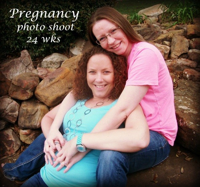 Pregnancy photo shoot at 24 weeks via @JanetGoingCrazy